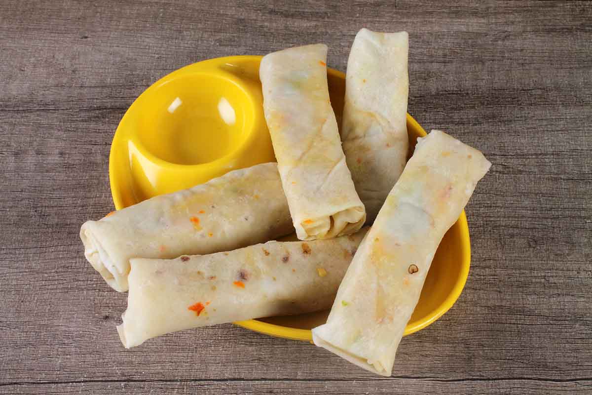 Chinese Spring Roll 5 Piece 242 Gm - Image 2