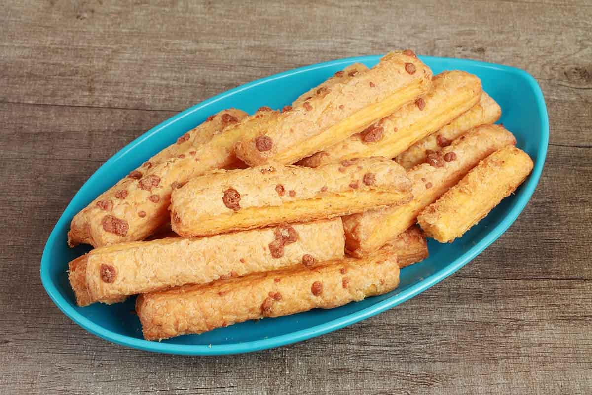Garlic Butter Cheese Khari Stick 180 Gm - Image 3