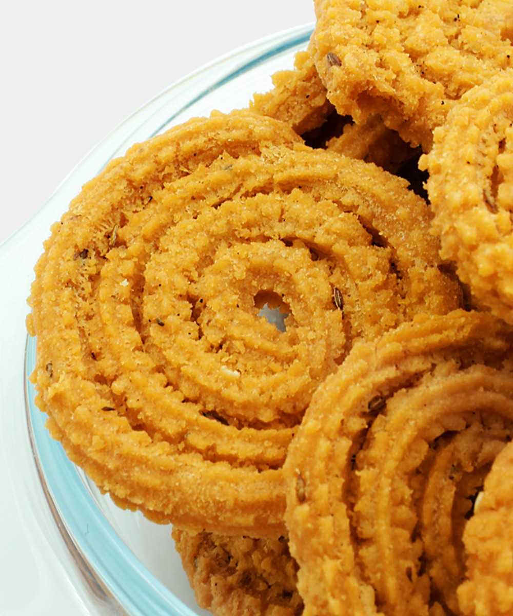 Garlic Chakli 200 Gm - Image 3