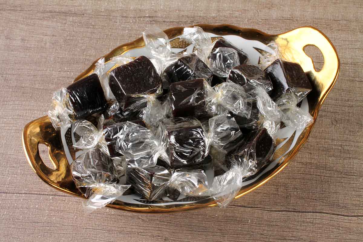 Imli Papad ( Tamarind papad ) Cubes 200 Gm - Image 2