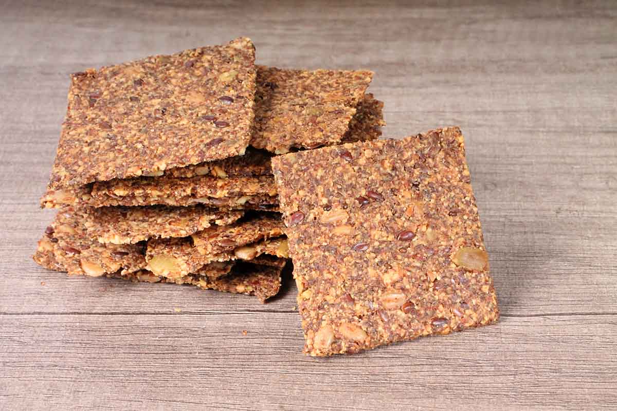 Keto Crackers 125 Gm - Image 3