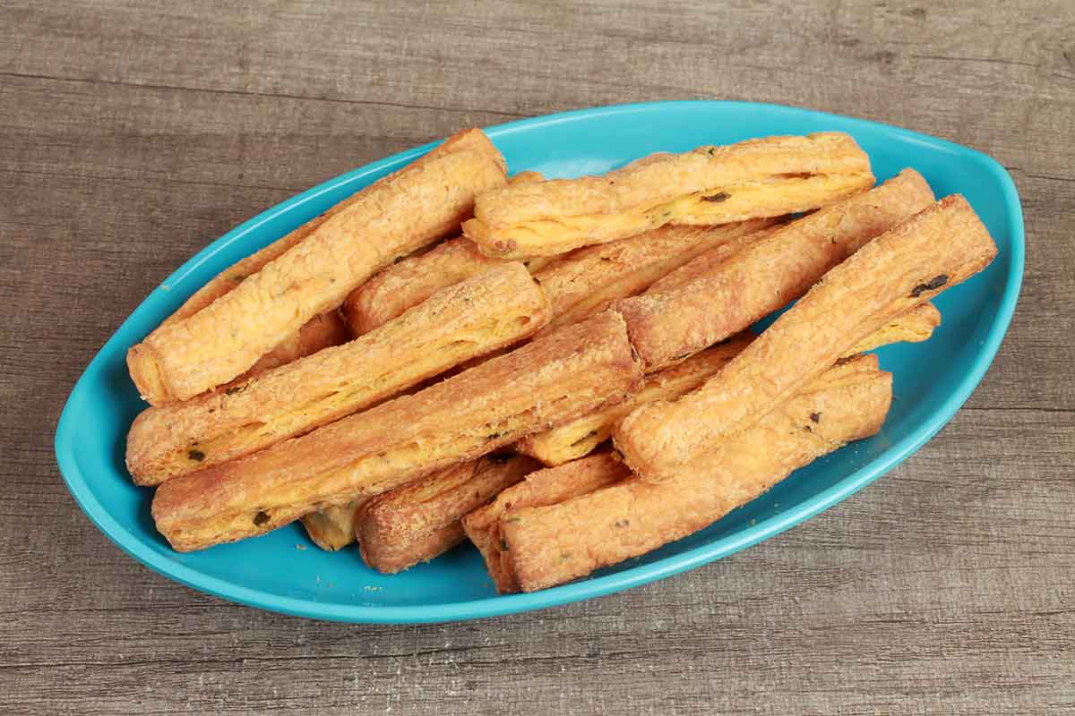 Methi Khari Stick 180 Gm - Image 3
