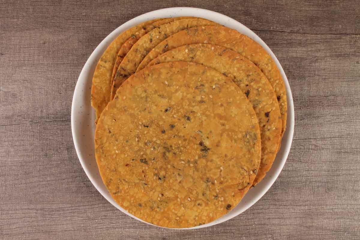 Methi Masala Rotla 400 Gm - Image 3