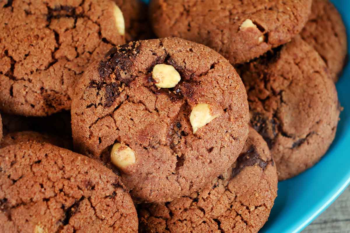 Nutella Hazelnut Cookies 250 Gm - Image 2