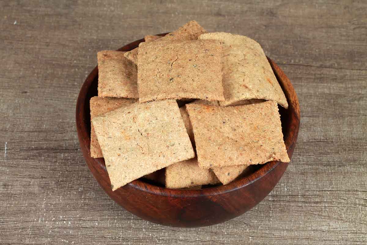 Oat & Amaranth Pizza Crackers 125 Gm - Image 3