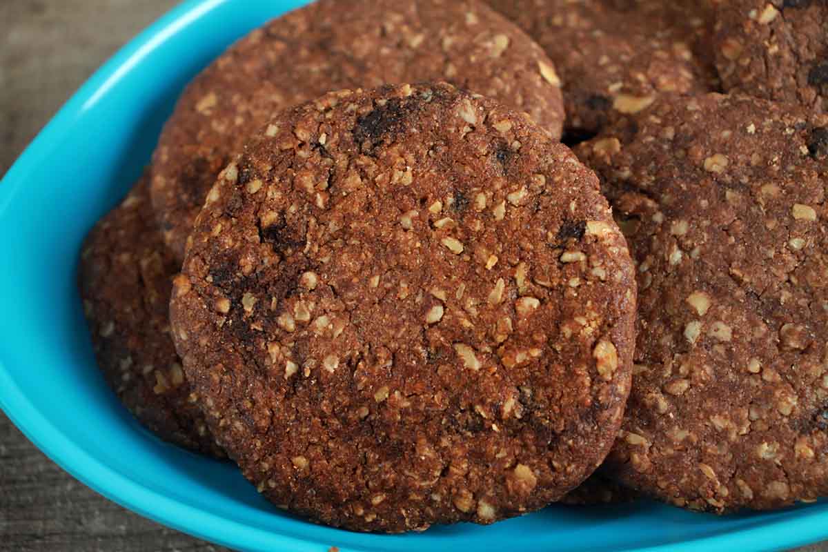 Oats Cinnamon Chocochips Cookies 250 Gm - Image 2