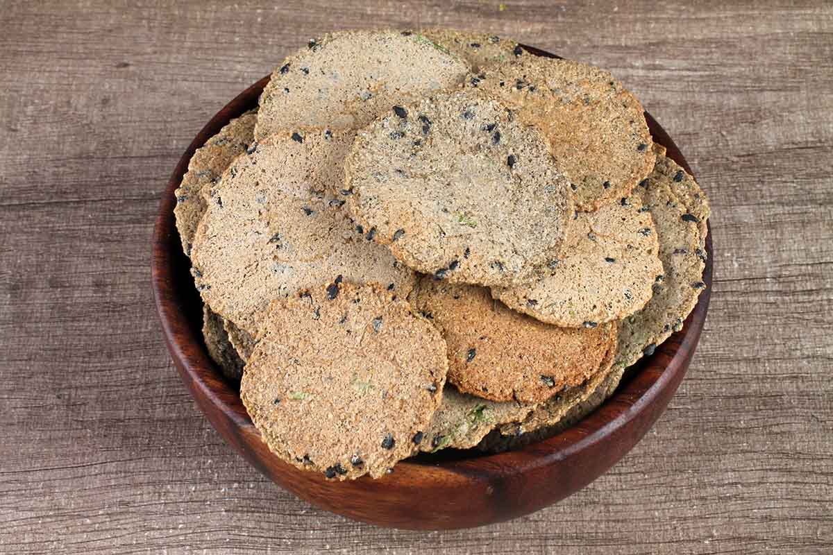 Roasted Bajra Spinach Cracker 100 Gm - Image 3