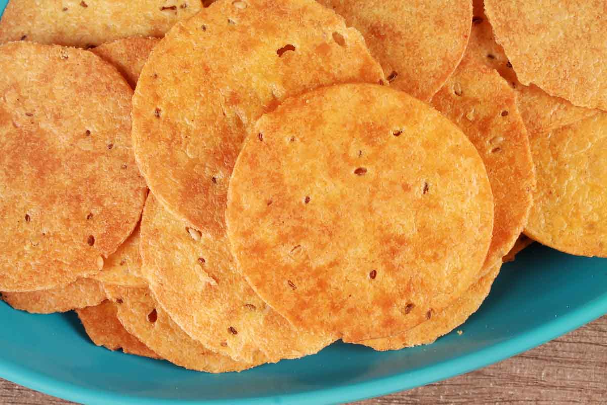 Thin Coin Masala Khakhra 200 Gm - Image 3
