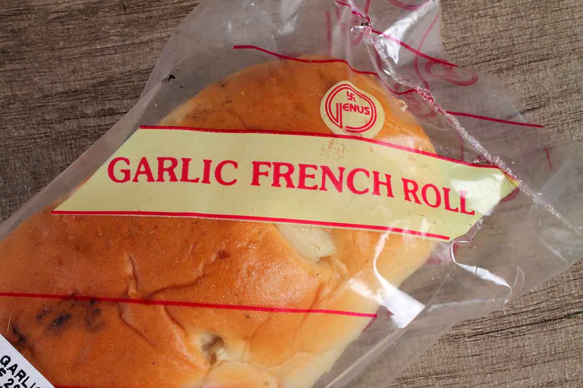Venus Garlic French Roll 280 Gm - Image 2